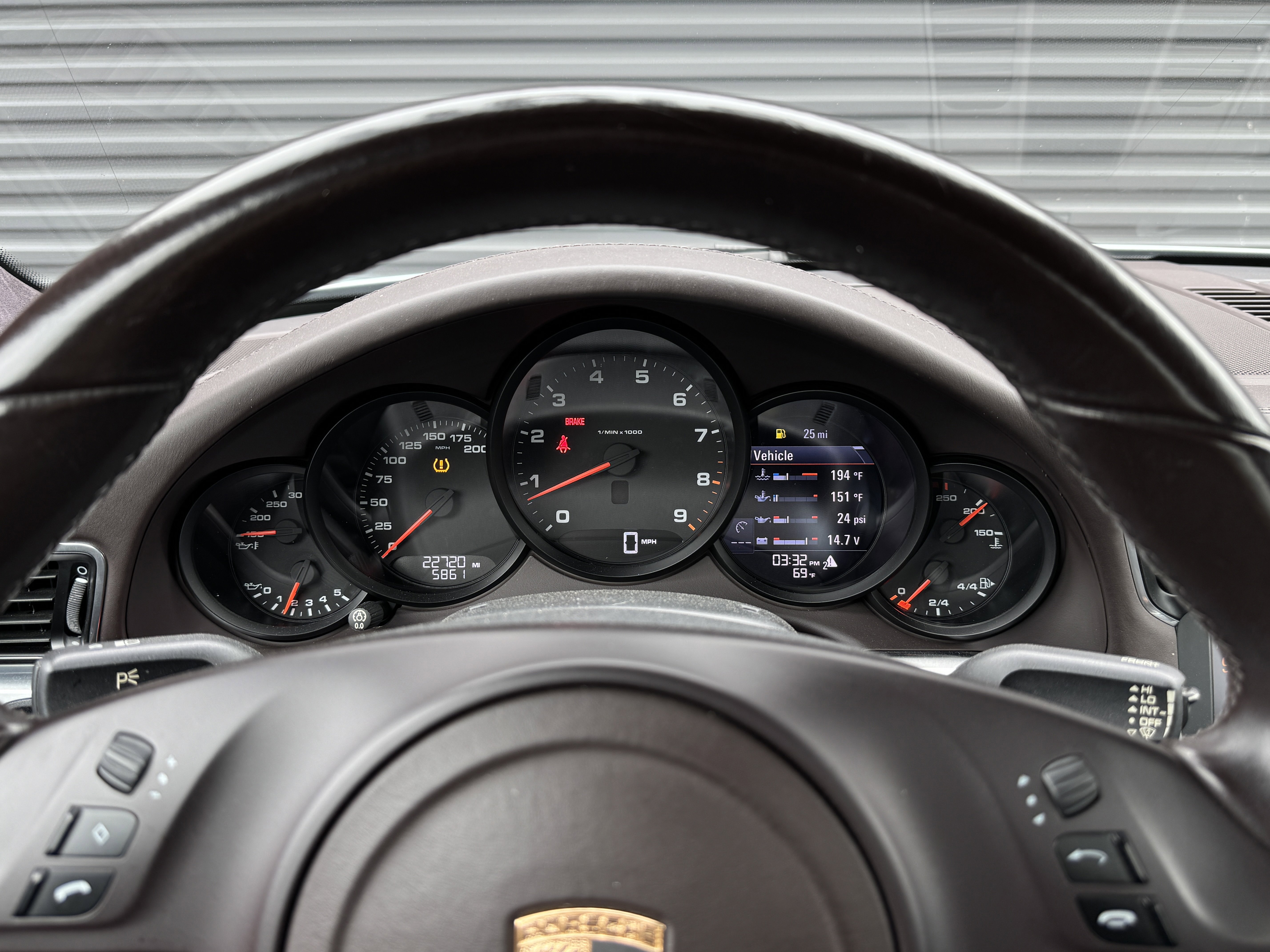 Used 2015 Porsche 911 Carrera RWD image 29