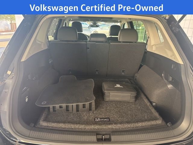 Certified 2023 Volkswagen Tiguan SE w/ Panoramic Sunroof Package image 15