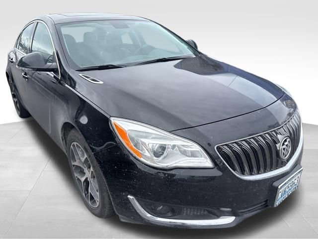 Used 2017 Buick Regal Sport Touring FWD image 14