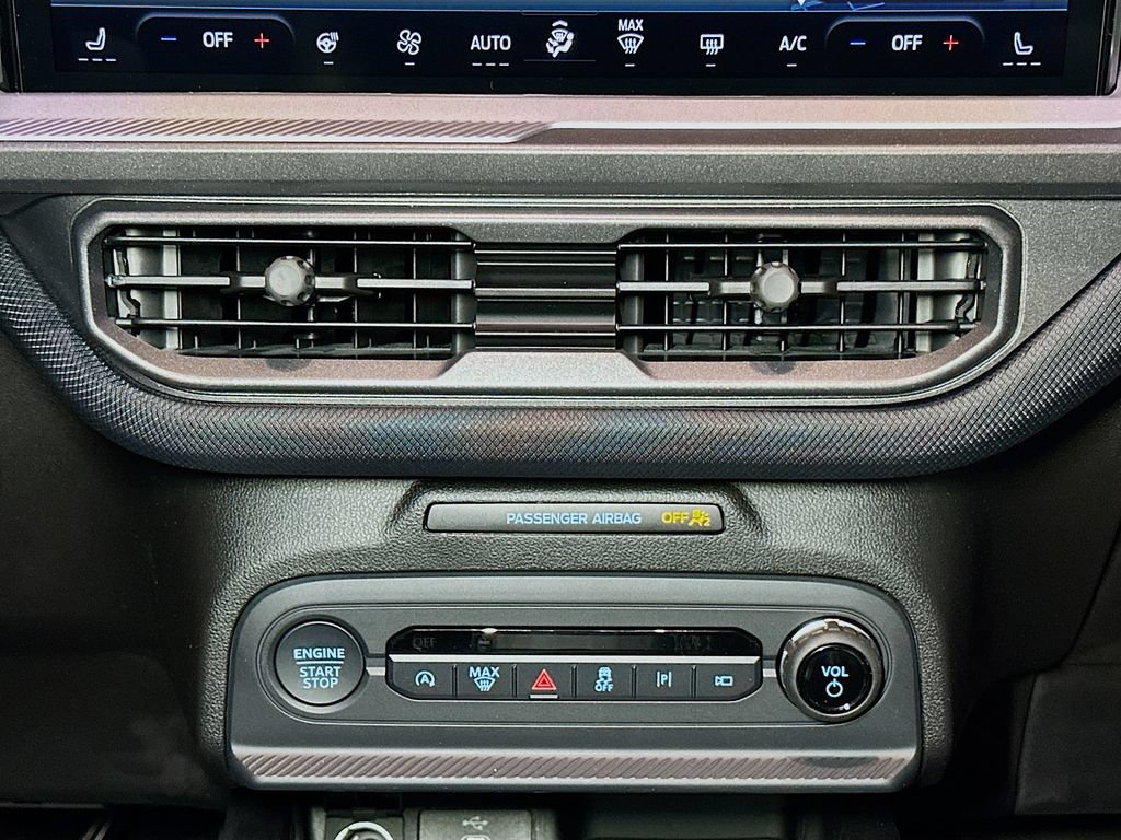 New 2025 Ford Bronco Sport Outer Banks w/ Outer Banks Tech Package+ AWD/4WD image 13