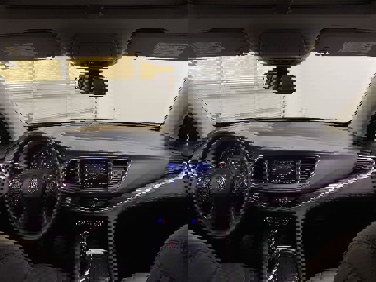 Used 2020 Buick Enclave Premium w/ Sun and Sites Package image 13