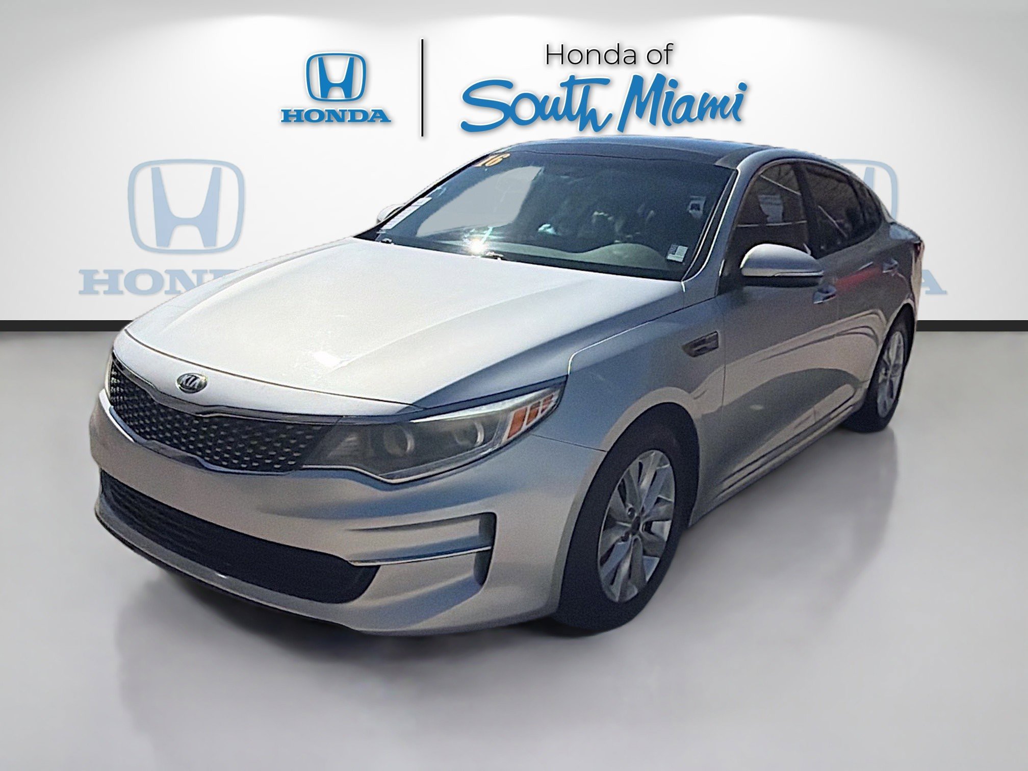 Used 2016 Kia Optima EX w/ Option Group 040 image 3