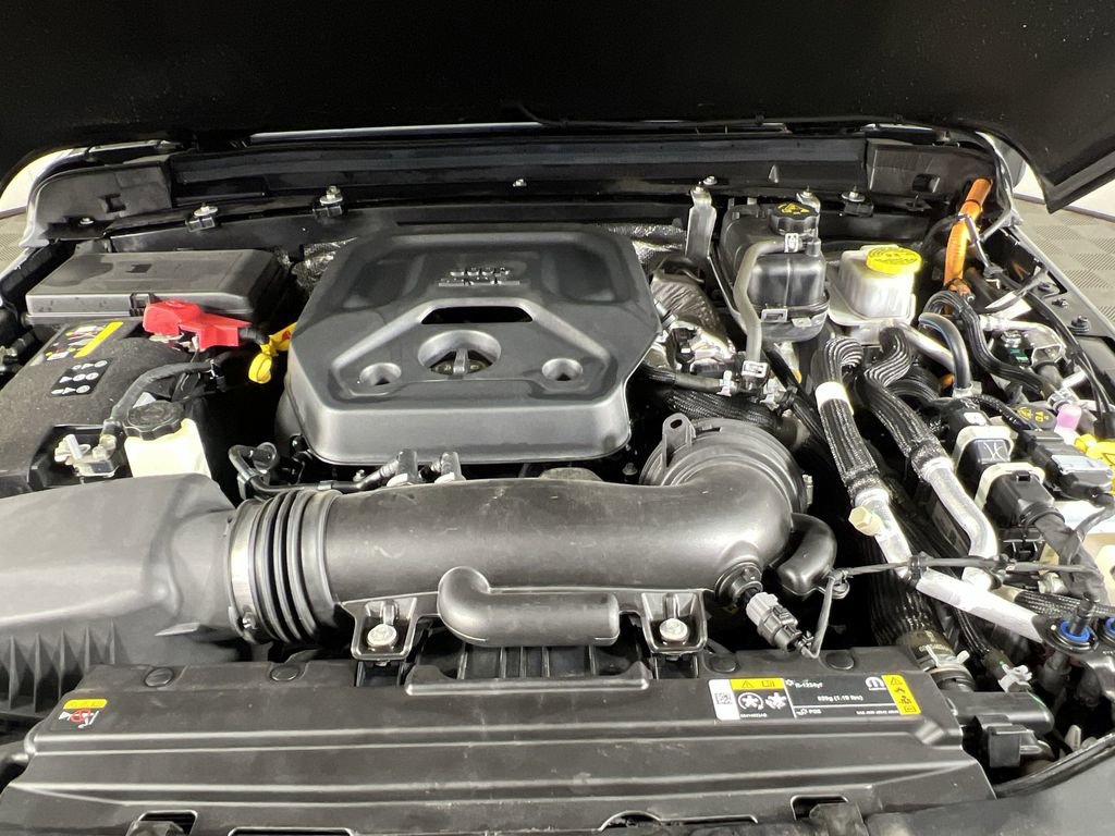 Used 2024 Jeep Wrangler Unlimited w/ Convenience Group image 29