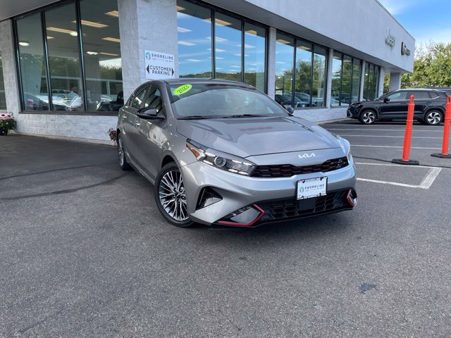 Used 2023 Kia Forte GT-Line w/ GT-Line Premium Package FWD image 3
