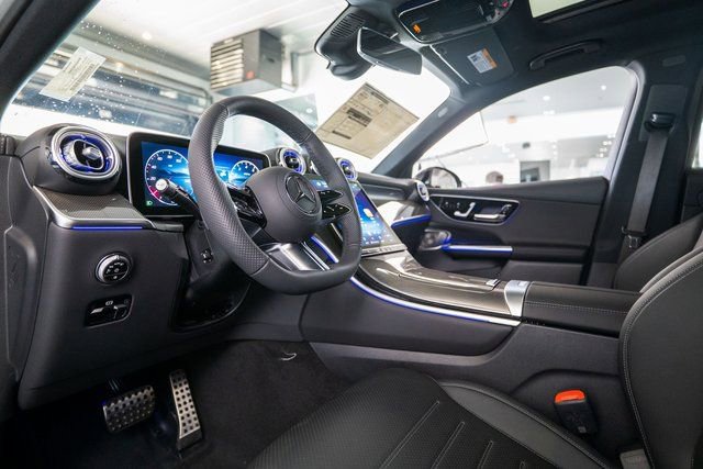 New 2026 Mercedes-Benz GLC 300 4MATIC image 4