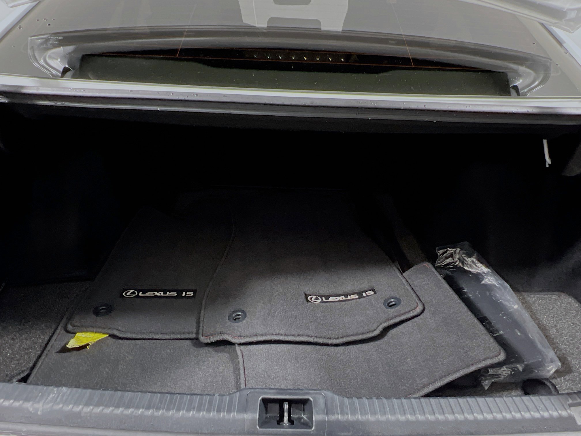 Used 2023 Lexus IS 350 F Sport w/ Navigation Package image 34