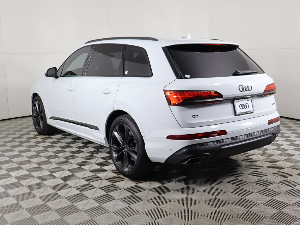 Used 2026 Audi Q7 3.0T Premium Plus w/ Premium Plus Package AWD/4WD image 8