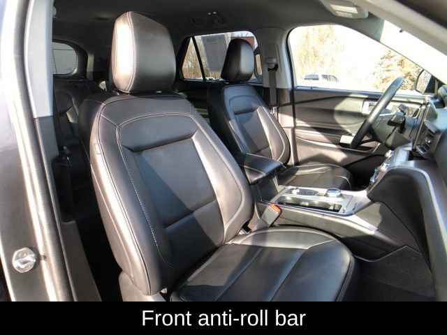 Used 2023 Ford Explorer XLT w/ Equipment Group 202A image 25