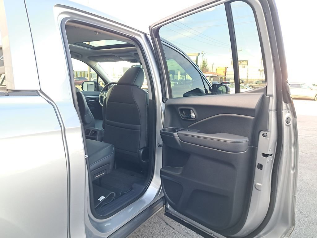 Used 2023 Honda Ridgeline RTL image 15