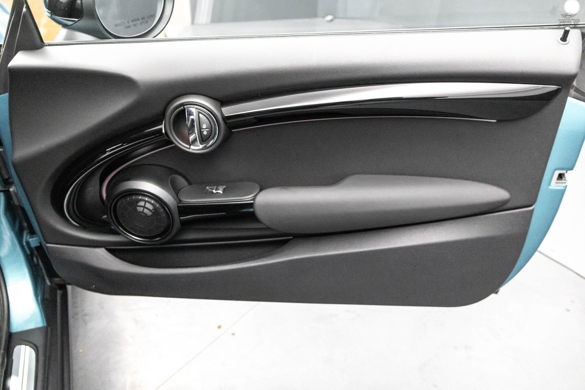 Used 2024 MINI Cooper S w/ Seaside Edition image 38