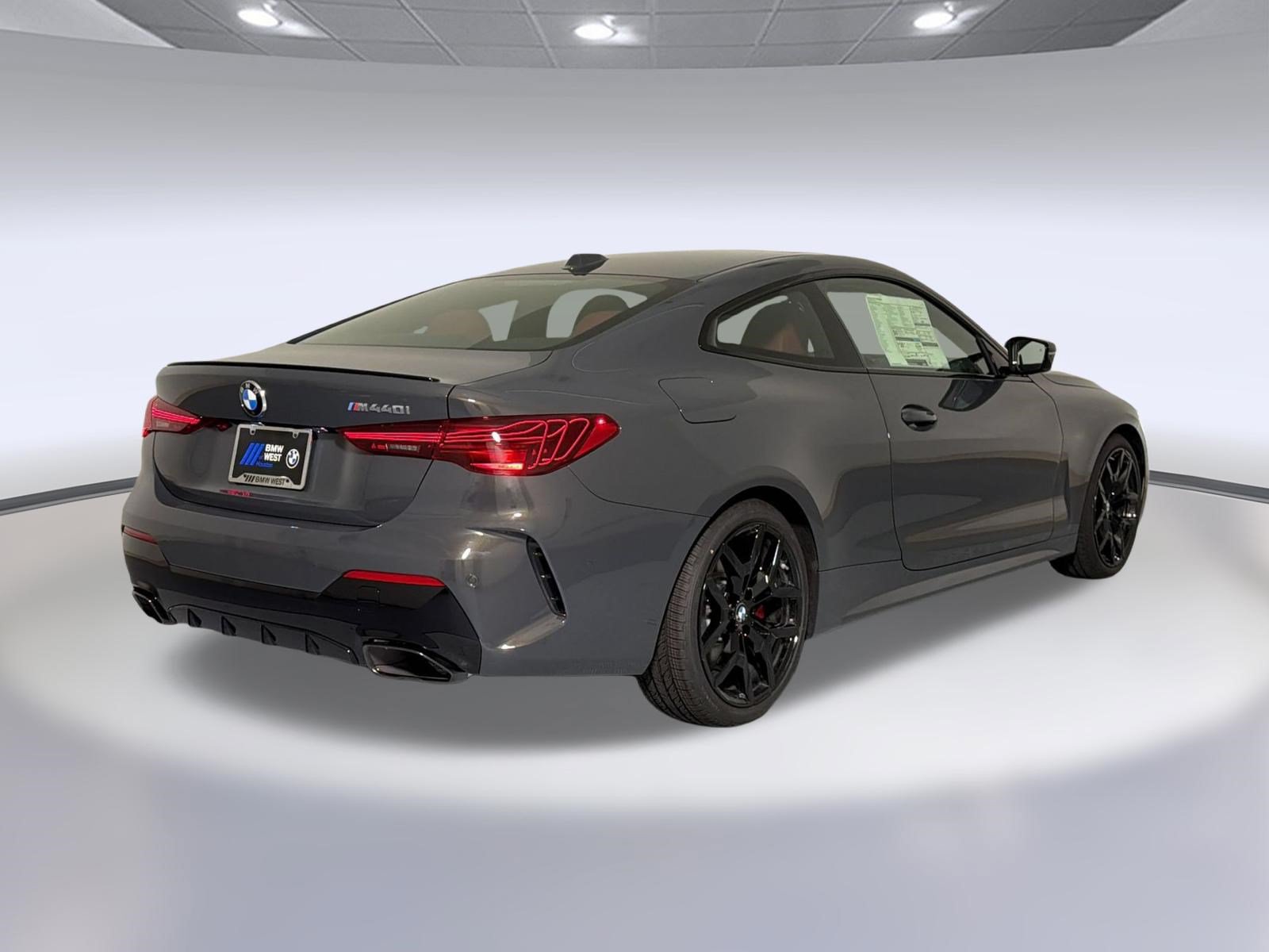 New 2027 BMW M440i Coupe w/ Premium Package RWD image 9