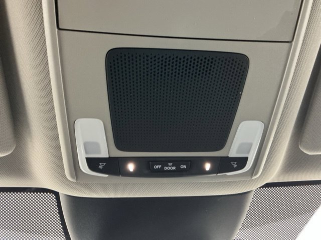 Used 2025 Honda Pilot EX-L image 23