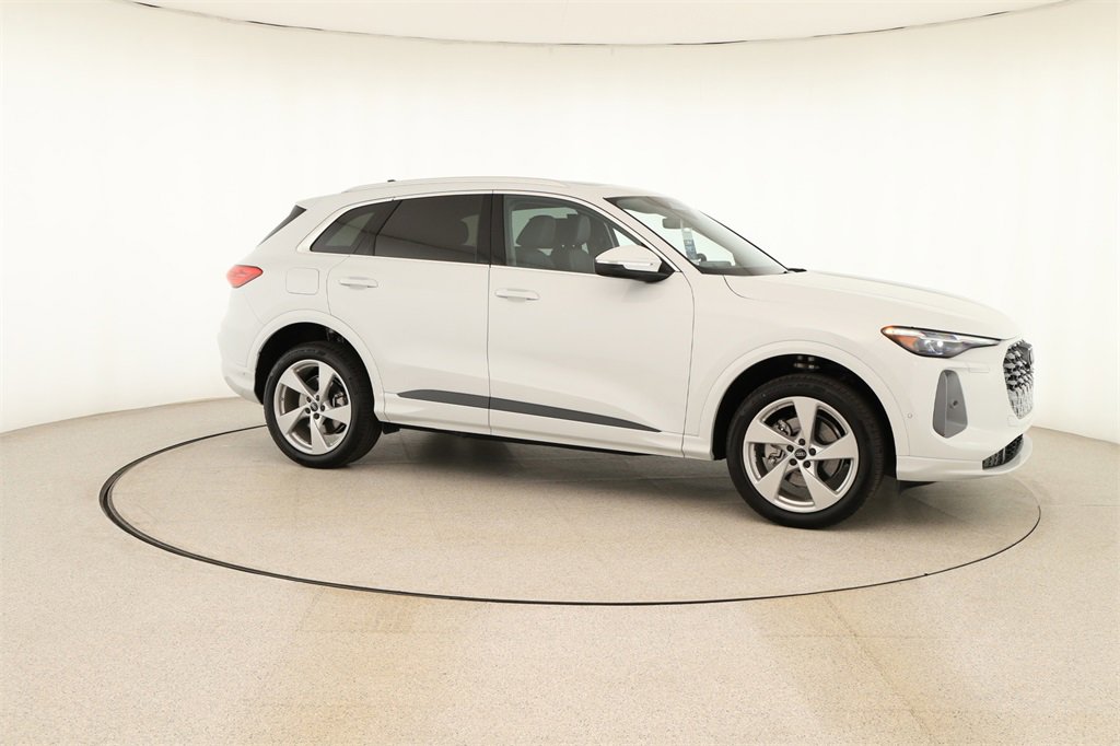 New 2025 Audi Q5 Premium Plus image 9