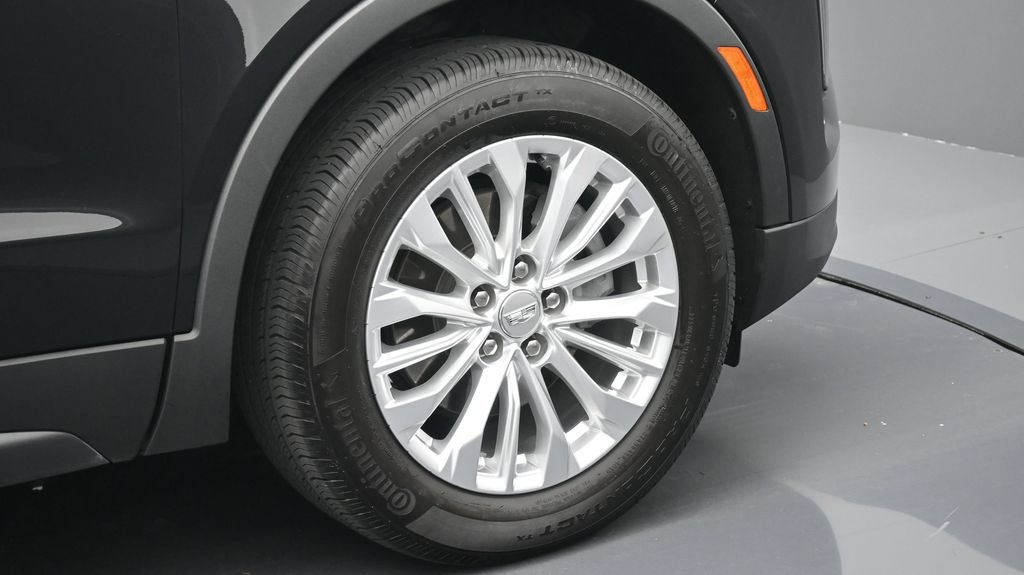 Certified 2024 Cadillac XT4 Luxury FWD image 6