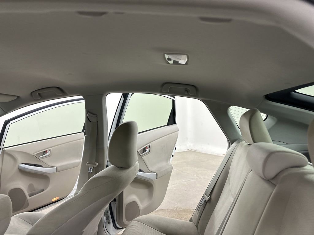 Used 2014 Toyota Prius Two image 28