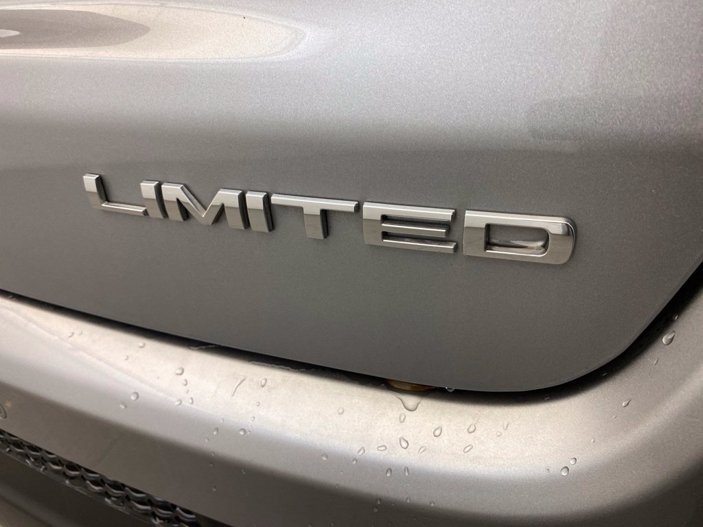 Used 2018 Jeep Compass Limited w/ Navigation Group FWD image 11