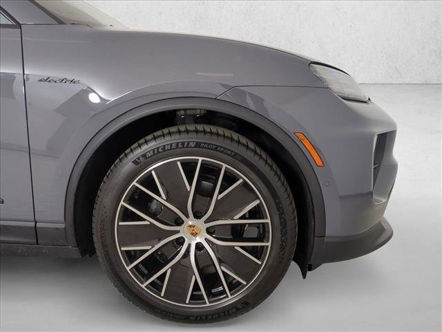 New 2026 Porsche Macan Electric image 12