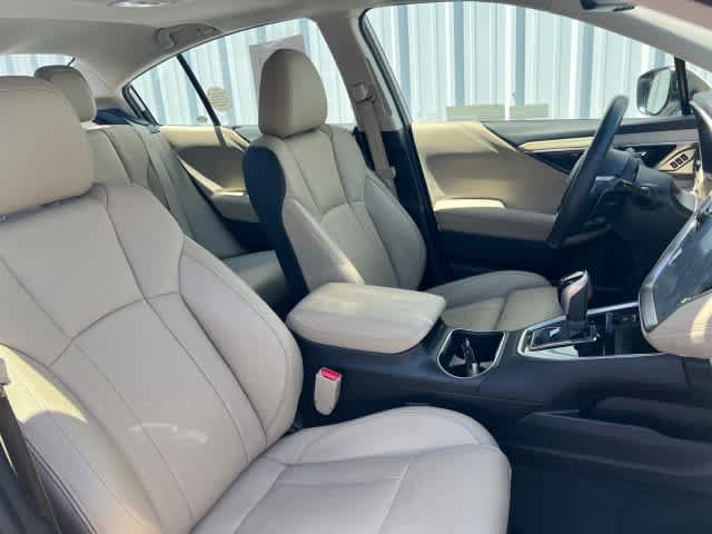 Used 2025 Subaru Legacy Limited AWD/4WD image 22
