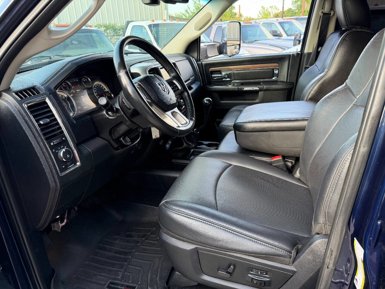 Used 2014 RAM 3500 Laramie w/ Cold Weather Group AWD/4WD image 50