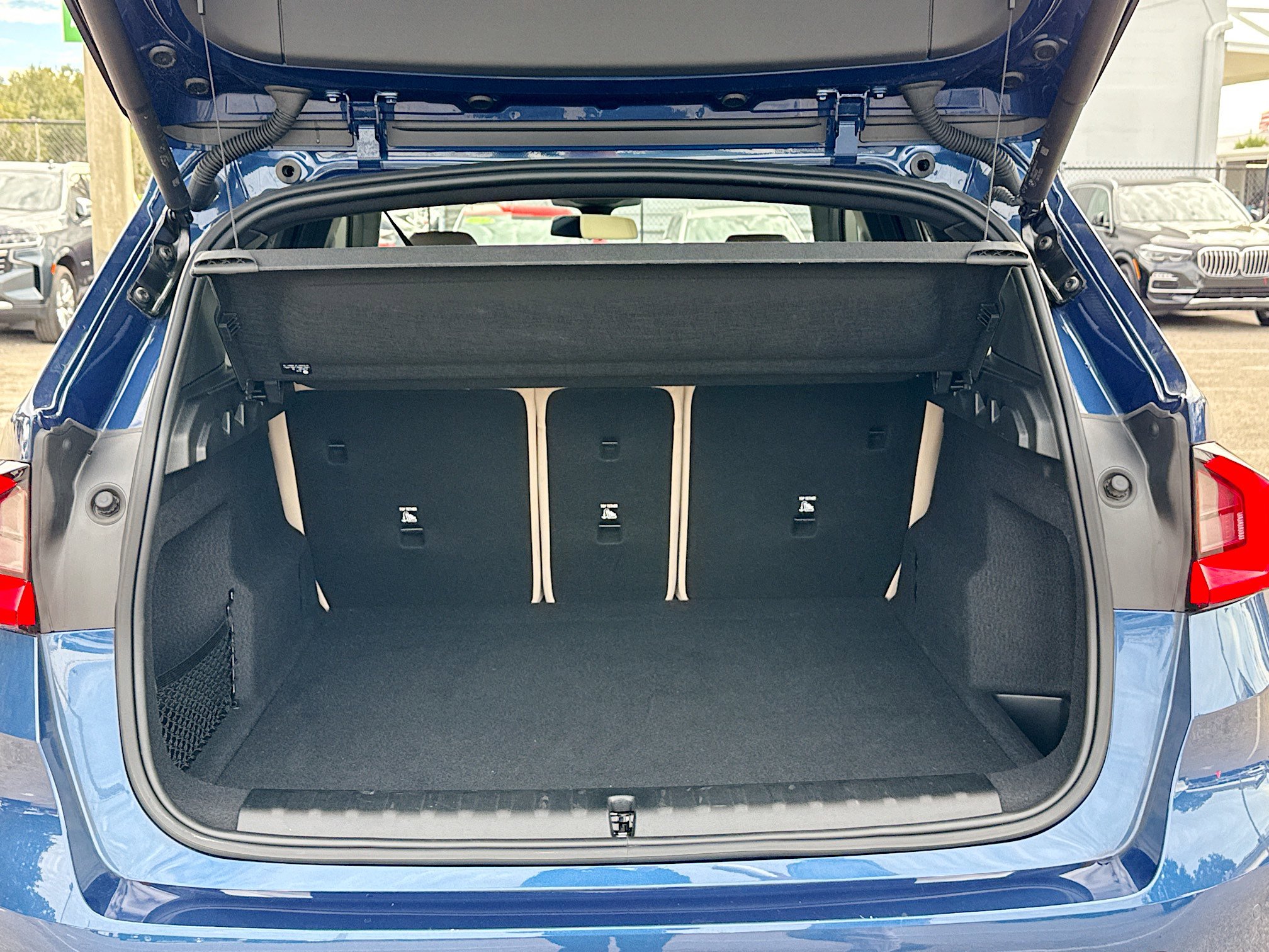 Used 2023 BMW X1 xDrive28i w/ Premium Package image 12