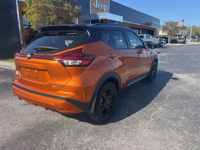 Used 2023 Nissan Kicks SR w/ SR Premium Package FWD image 22
