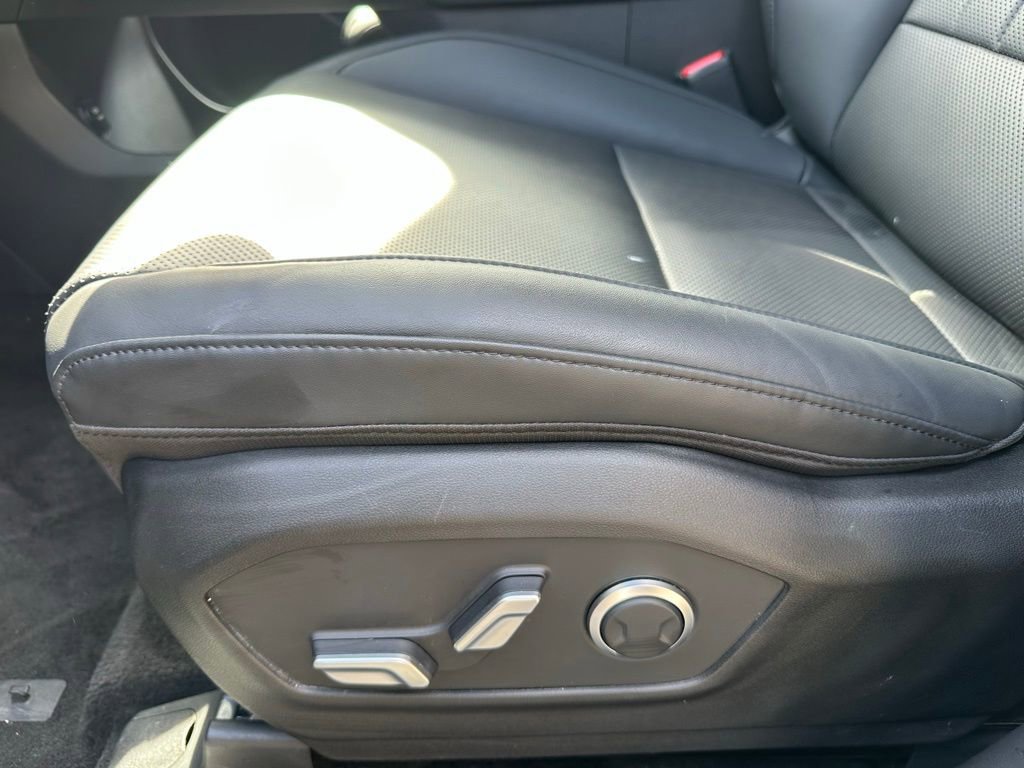 Used 2026 Hyundai Santa Fe SEL FWD image 27