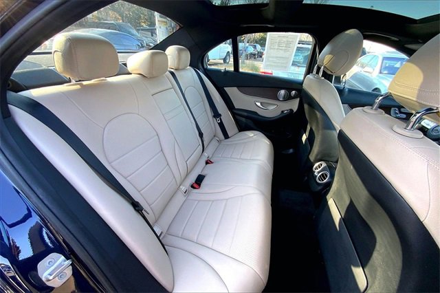 Used 2020 Mercedes-Benz C 300 4MATIC Sedan image 16