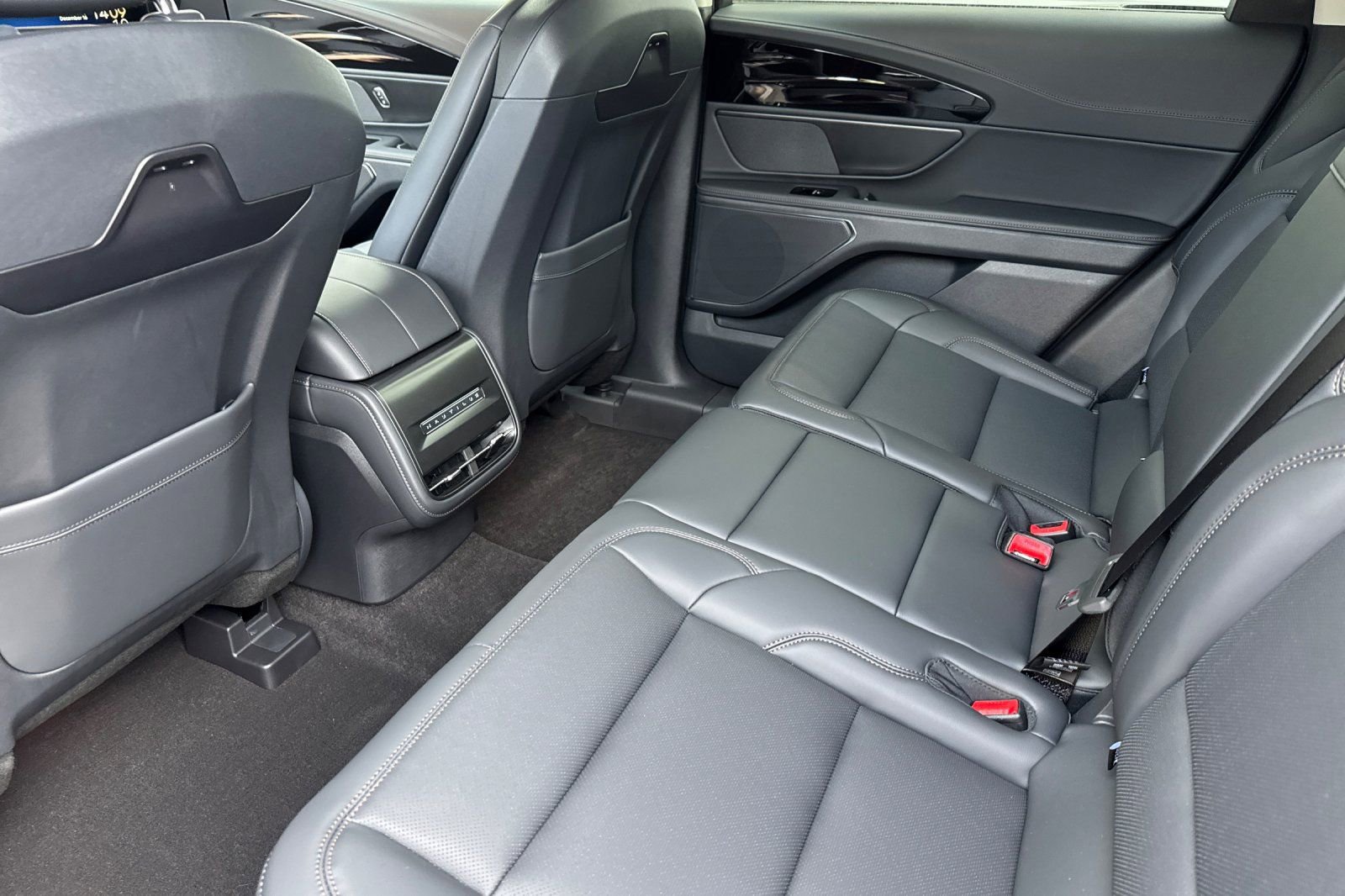 New 2026 Lincoln Nautilus Premier image 10