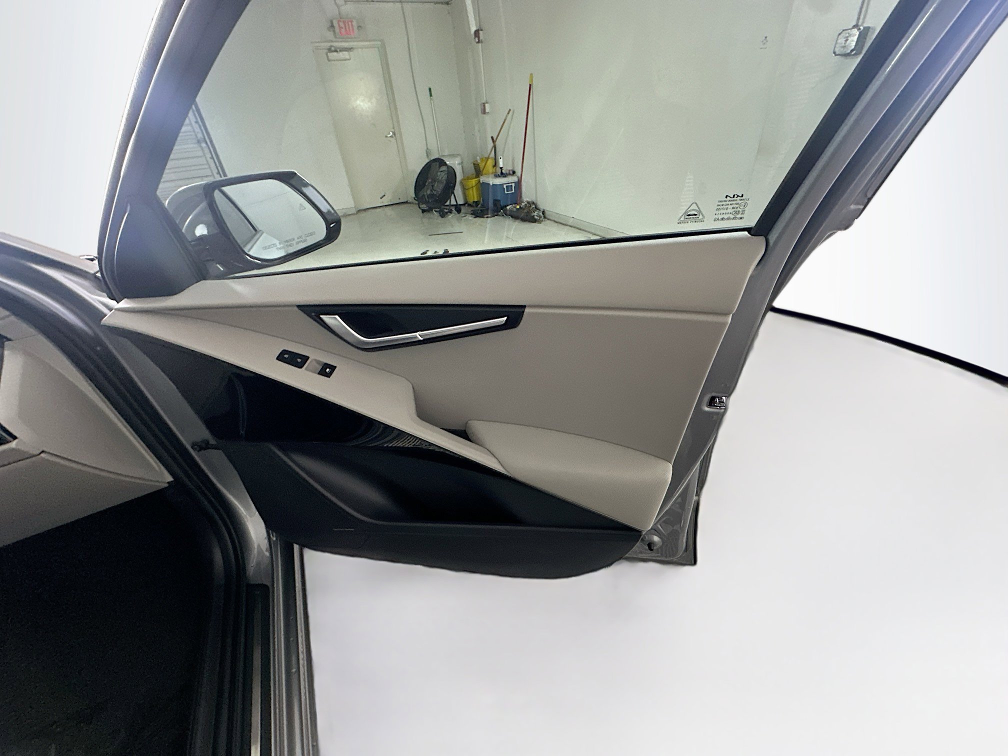 Used 2023 Kia Niro Wave image 33