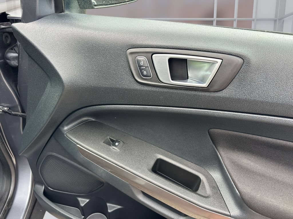 Used 2019 Ford EcoSport SE AWD/4WD image 15