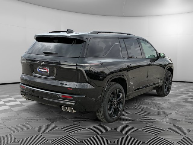 New 2027 Chevrolet Traverse RS w/ LPO, Floor Liner Package AWD/4WD image 5