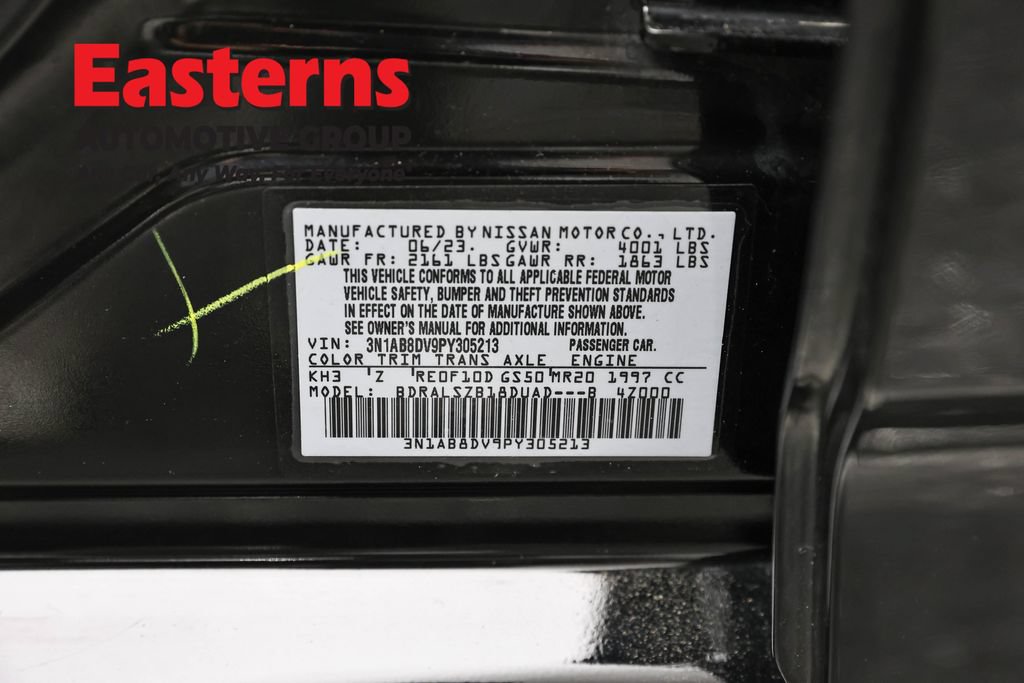 Used 2023 Nissan Sentra SR w/ SR Premium Package FWD image 37