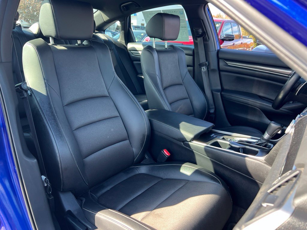Certified 2022 Honda Accord Sport image 27
