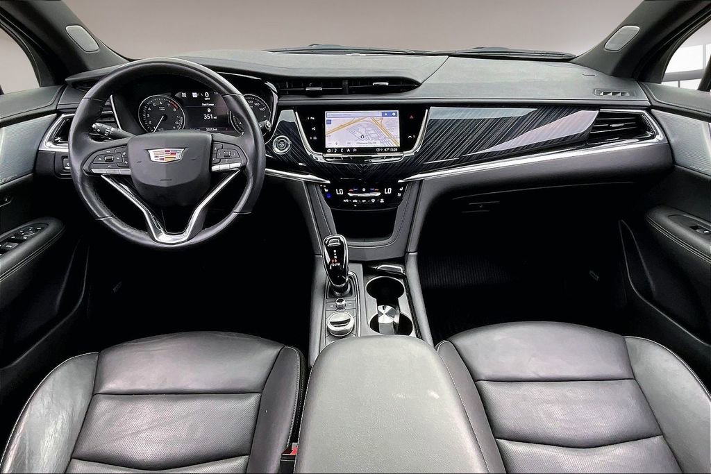 Certified 2024 Cadillac XT6 Premium Luxury w/ Technology Package AWD/4WD image 15