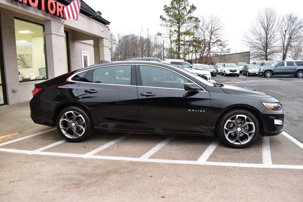 Used 2022 Chevrolet Malibu LT FWD image 6