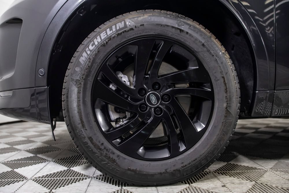 Used 2025 Land Rover Discovery Sport S AWD/4WD image 37