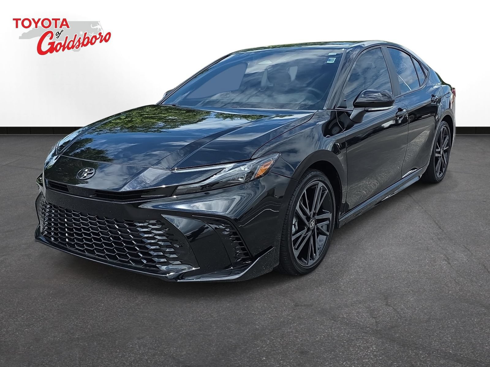 Used 2025 Toyota Camry XSE