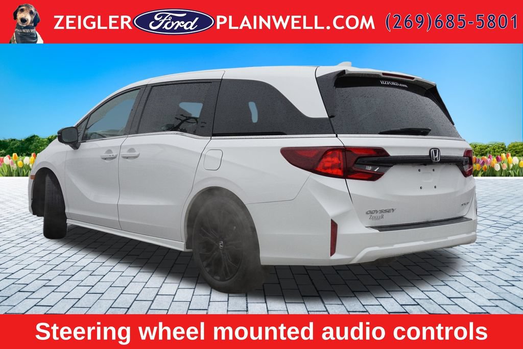 Used 2025 Honda Odyssey Sport-L image 3