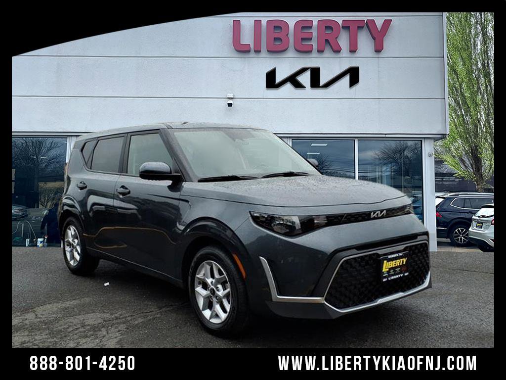 Used 2023 Kia Soul S