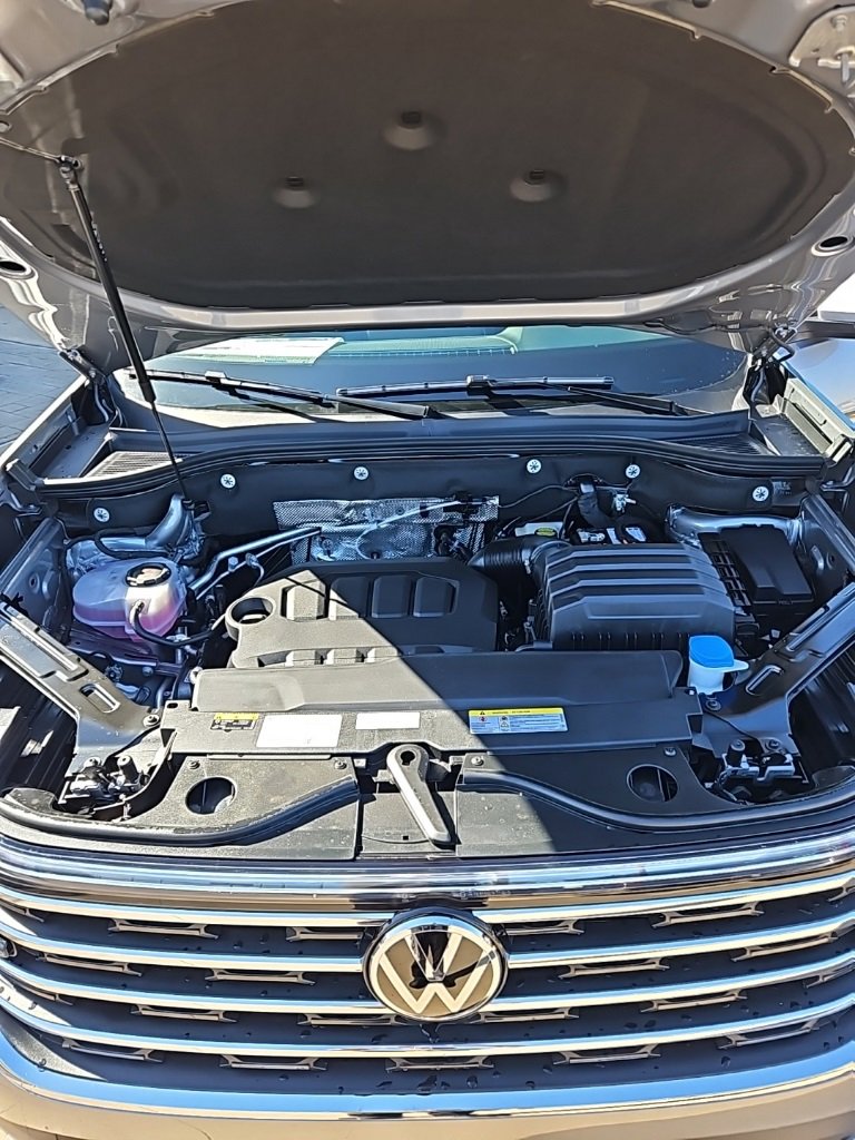 New 2026 Volkswagen Atlas SE image 10