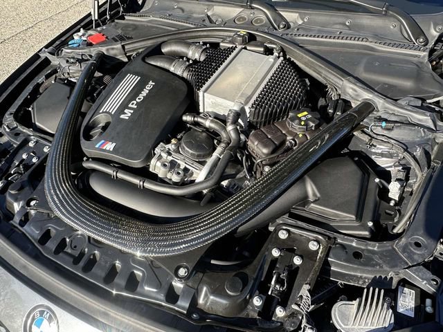 Used 2018 BMW M4 Convertible w/ Competition Package image 18