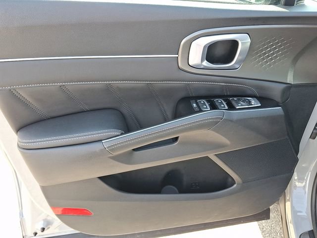 Used 2022 Kia Sorento SX AWD/4WD image 10