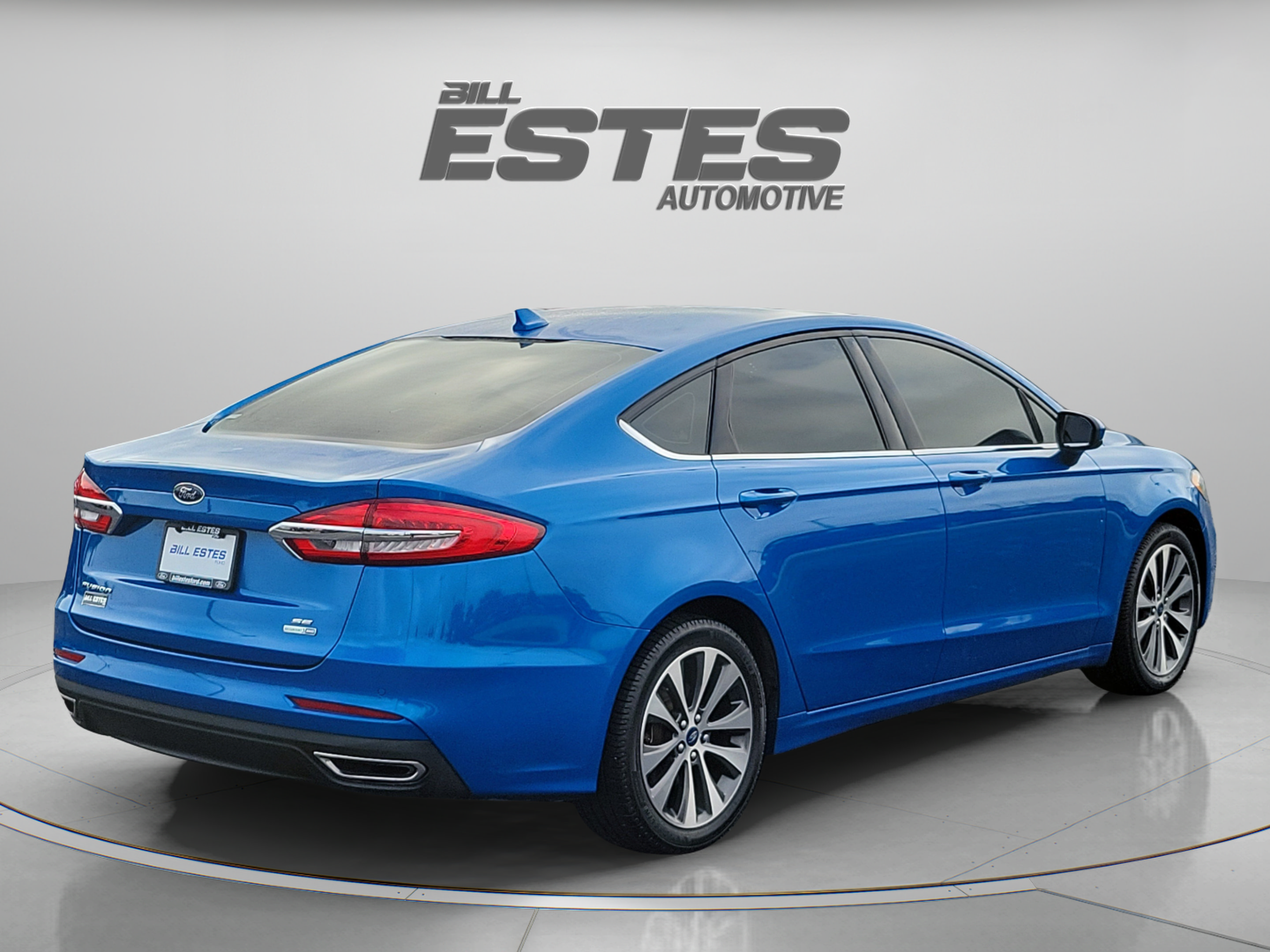 Used 2019 Ford Fusion SE AWD/4WD image 4