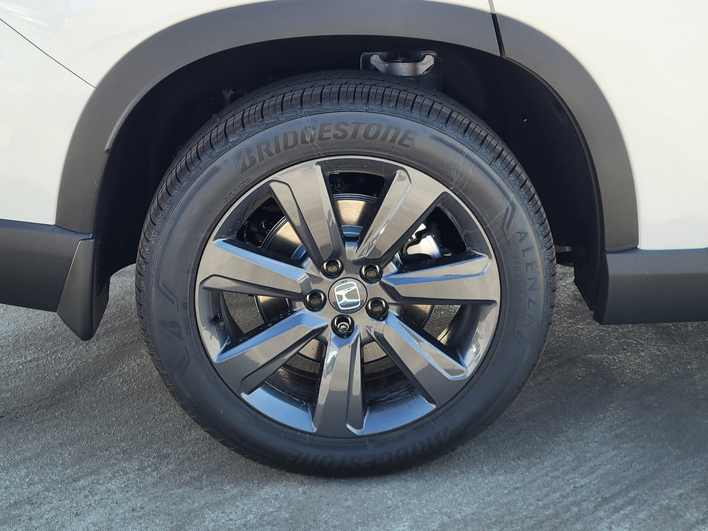 New 2026 Honda Pilot Sport image 6
