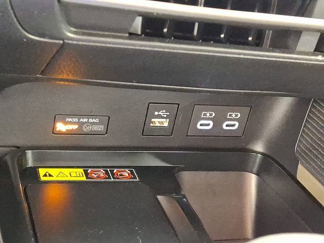 Certified 2025 Toyota Camry SE FWD image 30