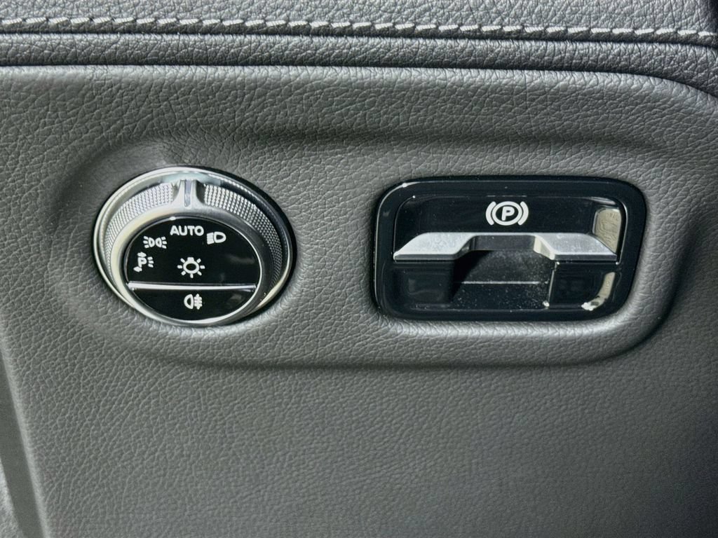 Certified 2023 Mercedes-Benz EQS 450+ 4MATIC SUV image 10