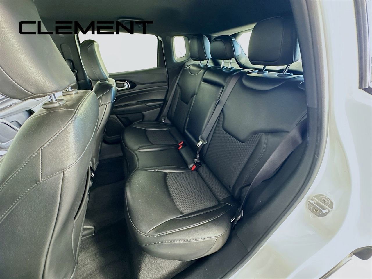 Used 2022 Jeep Compass Altitude image 30