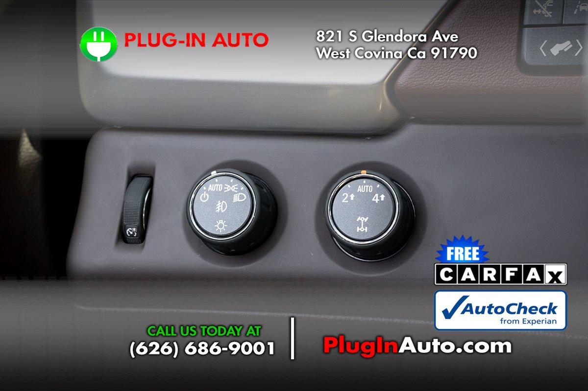 Used 2016 Chevrolet Tahoe LTZ AWD/4WD image 2