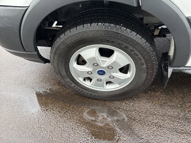 Used 2017 Ford Transit 350 XLT image 34