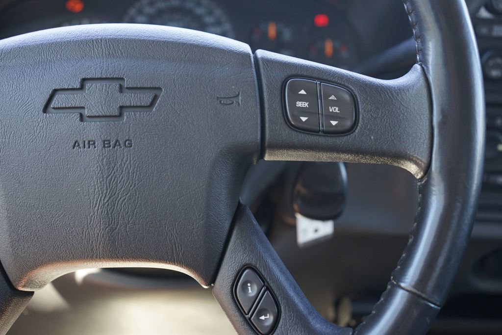 Used 2006 Chevrolet Silverado 1500 LT w/ Light Duty Power Package image 15
